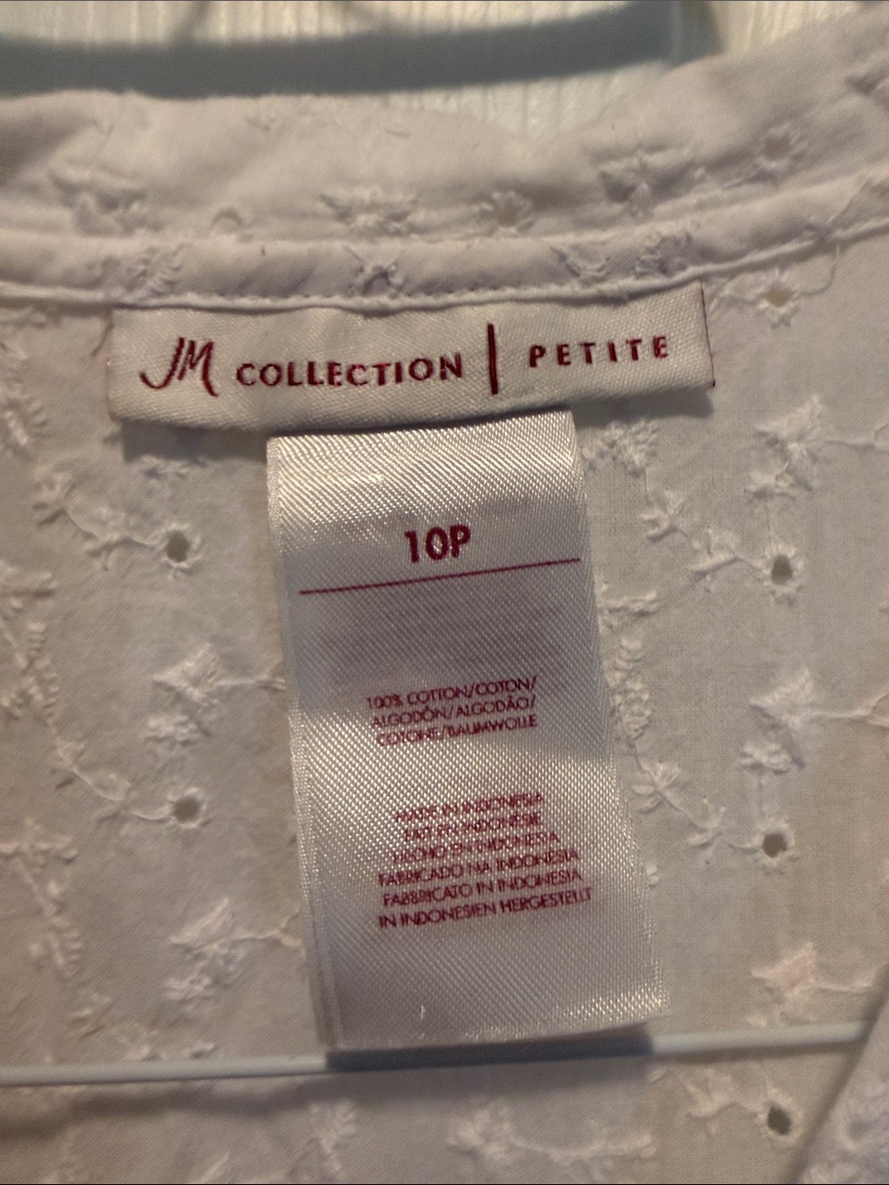 JM Collection White Eyelet Button-Up Top - Picture 2 of 5